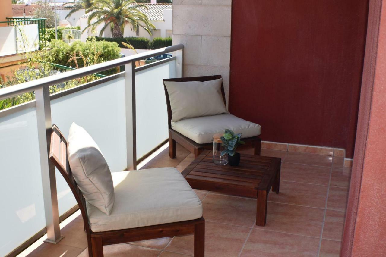Apartament Sergi Amposta Εξωτερικό φωτογραφία